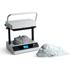 Vaquform – World’s First Digital Desktop Vacuum Former