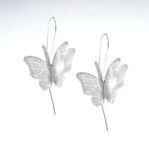 BUTTERFLY BAR EARRINGS 925.co.nz