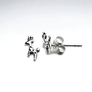 MINI GIRAFFE STUDS 925.co.nz