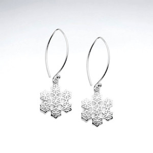 SNOWFLAKE EARRINGS 925.co.nz