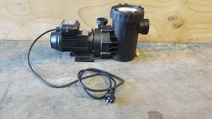 Pump: Speck Aquamaxi 400