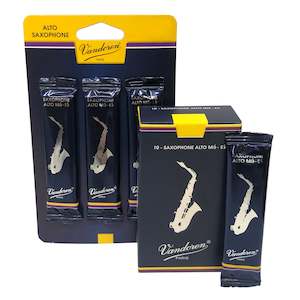 Vandoren Traditional Alto Sax Reeds