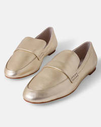 Womenswear: Dutch Leather Loafer in Copper