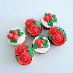 Christmas Classic Cupcakes