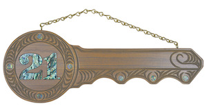 Large 21st key with inlaid paua 21 Ace Engravers