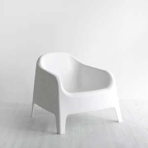 Hug Lounger - White