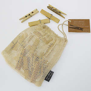 Gift: 20 Bamboo Clothes Pegs in a Bag