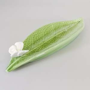 Gift: Green Leaf Incense Stick Plate with Butterfly