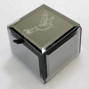 Gift: Mirror Multi-Crystal Humingbird Trinket Box