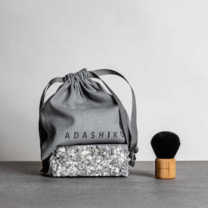 Kabuki Cleansing Brush & Bag