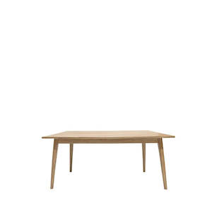 Vassa Oak Dining Table