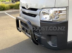 Compatible with Toyota Hiace Nudge Bar Stainless Steel Black