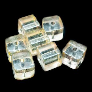 Crystal Glass Cube With Slightly Rounded Corners 8mm