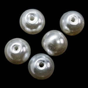 Pearlised Glass Pearl 10mm