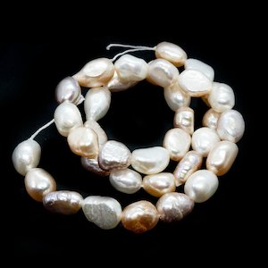 Natural Cultured Freshwater Pearls - Nugget 9-14mm x 6-9mm