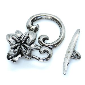 Toggle Clasp Flower 25mm x 18mm