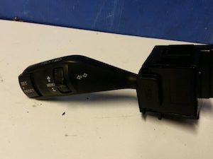 Motor vehicle part dealing - used: 2006 Ford Focus Combination Switch