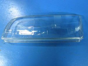 Motor vehicle part dealing - used: 1991 Ford Falcon Left Headlamp