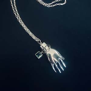 Nana Aba Hand Amulet Green quartz