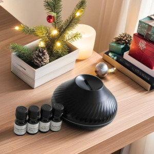 Christmas Essential Oil Diffuser Bundle (Black / White)