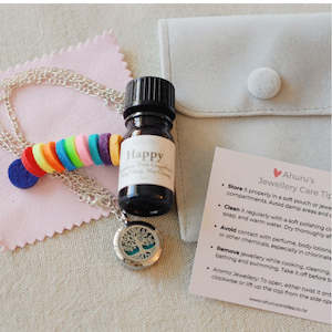 Candle: NEW | Tree of Life Diffuser Necklace & Happy Oil Bundle