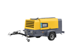 Pump and compressor: XAS375Dd Atlas Copco Trailerised Compressor 392CFM 7Bar C/W Aftercooler