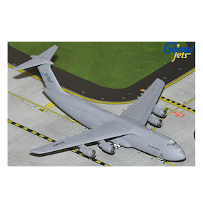 USAF Lockheed C-5M Super Galaxy 1: 400 Dover AFB