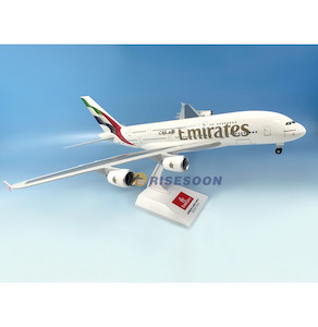 Emirates Airbus A380-800 1: 200 New Livery