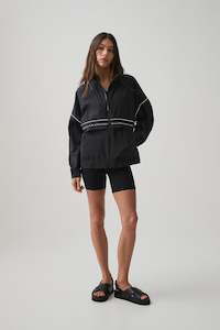 Womenswear: Light Weight Spray Jacket 774