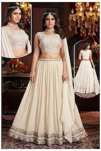 Lehenga: Off White Readymade Lehenga Choli