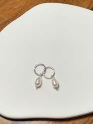 Womenswear: Mini Pearl Hoops