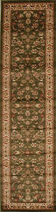 Traditional Floral Pattern Rug Runner Green