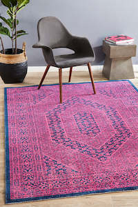 Estera Vision Vintage-Style Magenta Rug-230x160 cm