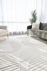 Carpet: CONTEMPORARY PLAIN & TEXTURED LEO-WHITE RUG