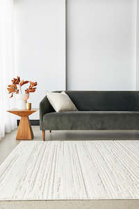 Carpet: Melodious Ezra White Rug