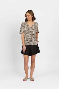 Knewe Theory Hour Top