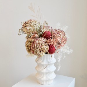 Florist: Scarlett – A Little Bit Floral