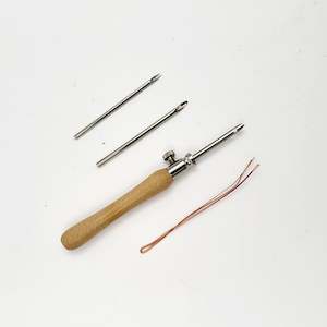 Craft material and supply: Lavor Punch Needle Set