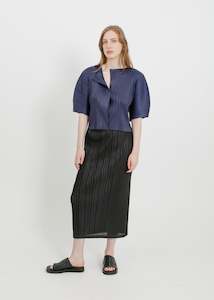 Clothing: MARGOT PLEAT JACKET / NAVY