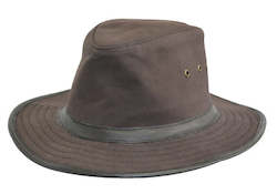 Headwear: Southerner Oilskin Hat