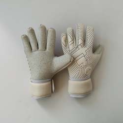 Sports coaching service - community sport: Altro Glove II - 2024 Reissue // Quartz grip