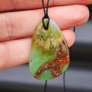 Natural Chrysoprase Freeshape Pendant Necklace (1BBB251)