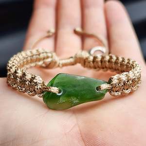 New Zealand Greenstone One Off Macrame Bracelet (1A3-681)