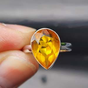 (Q) Solid Sterling Silver & Citrine Stone Pear Handmade Solitaire Ring