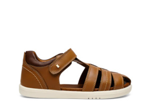 Boys Footwear: Bobux Kid Plus Roam Caramel & Toffee