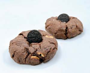 The Oreo Marvels: Oreo Cookies, White & Dark Chocolate Cookie