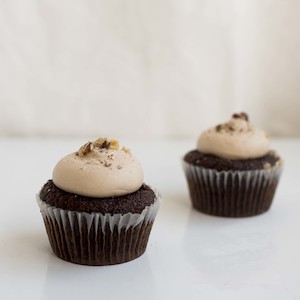 Chocolate Hazelnut Cupcakes (filled with Nutella)