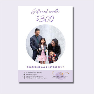 Portrait photography: Photography Giftcard Angela Scott Photographer