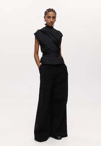 Clothing: Chaimberlain Top - Black