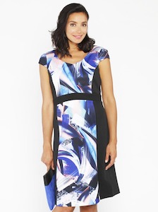 2for50: Maternity Illusion Panels Dress in Black & Blue Print